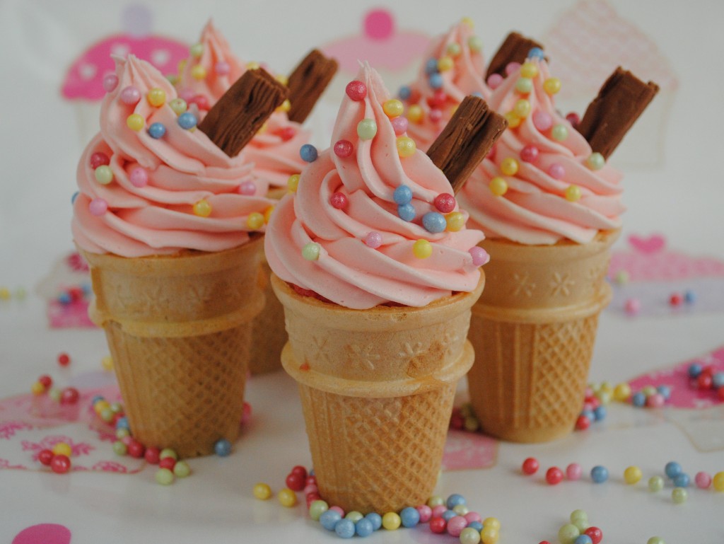 6 Photos of Cupcakes Made With Ice Cream Cones