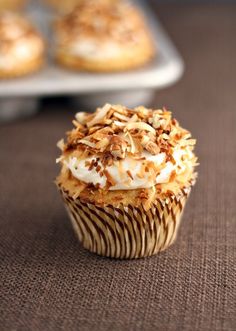 Italian Cream Cake Cupcake Recipe