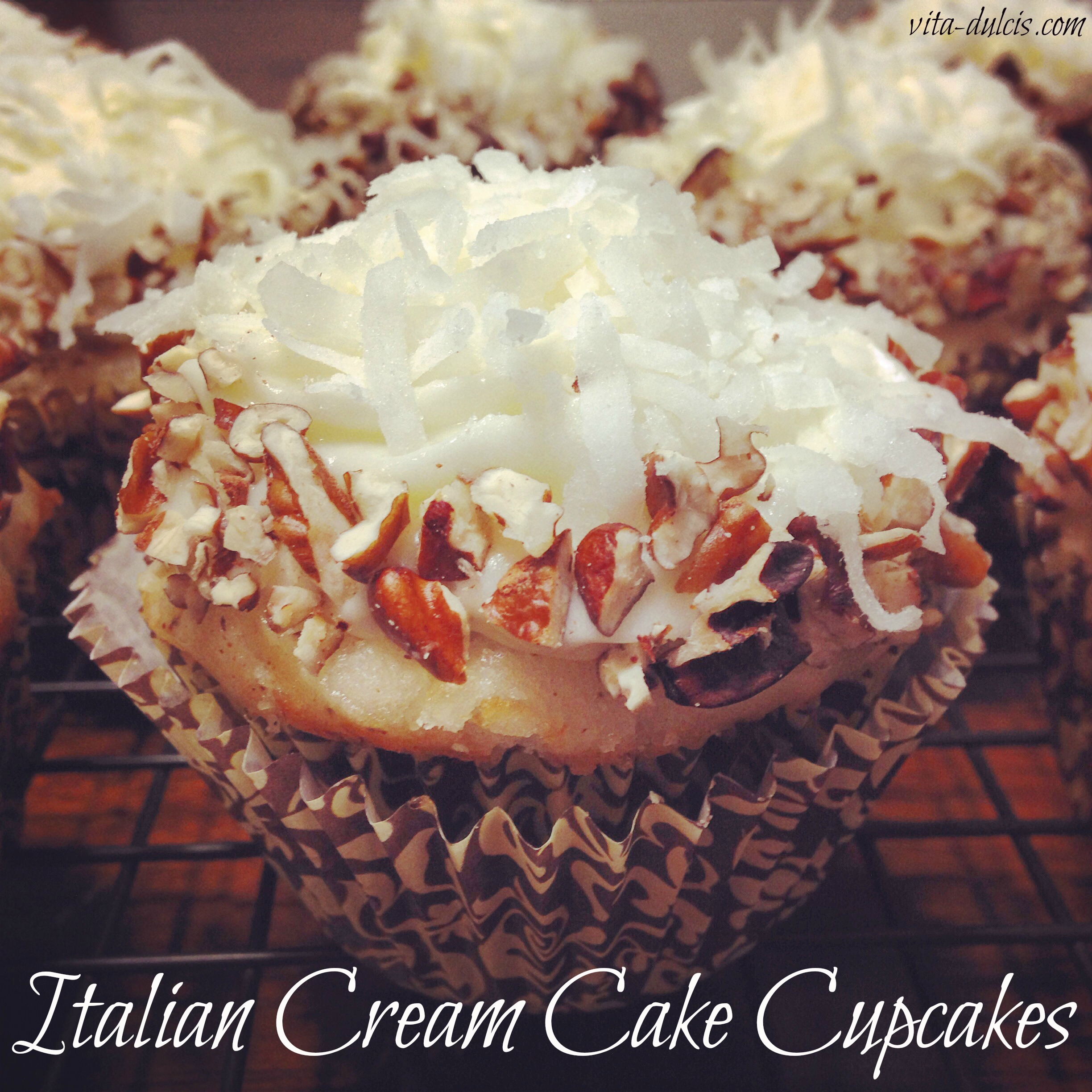 Italian Cream Cake Cupcakes