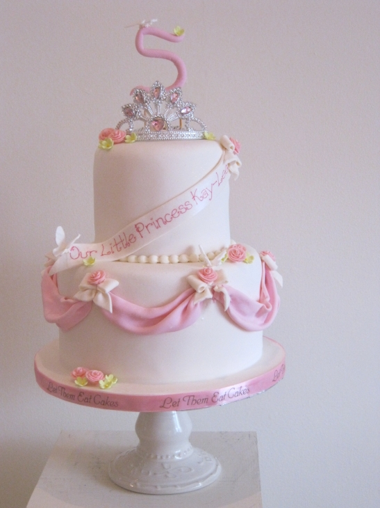 6 Photos of Little Princess Birthday Cakes