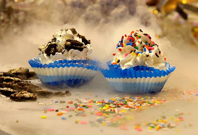 7 Photos of Maggie Moo's Ice Cream Cupcakes