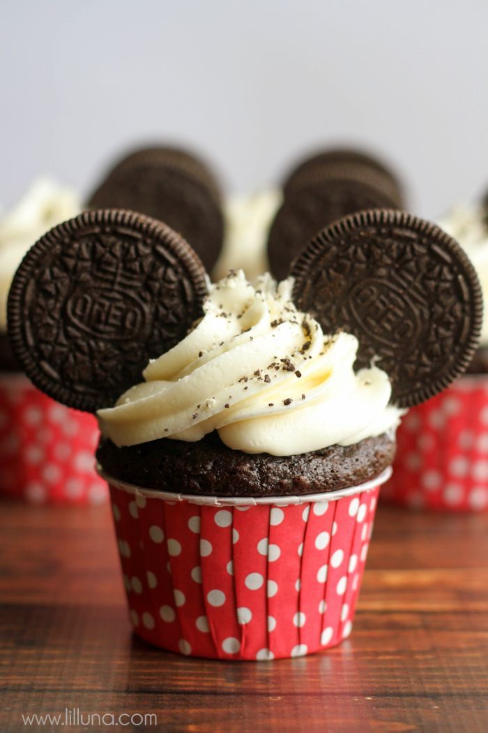 Mickey Mouse Cupcakes