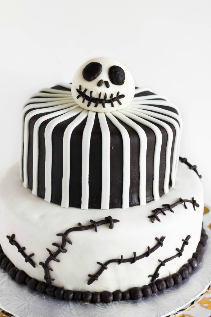 Nightmare Before Christmas Cake