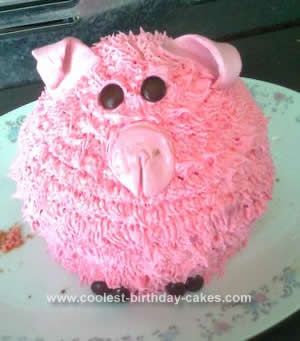 Pig Birthday Cake