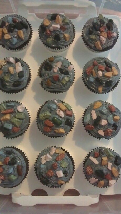 Rock Climbing Party Cupcakes