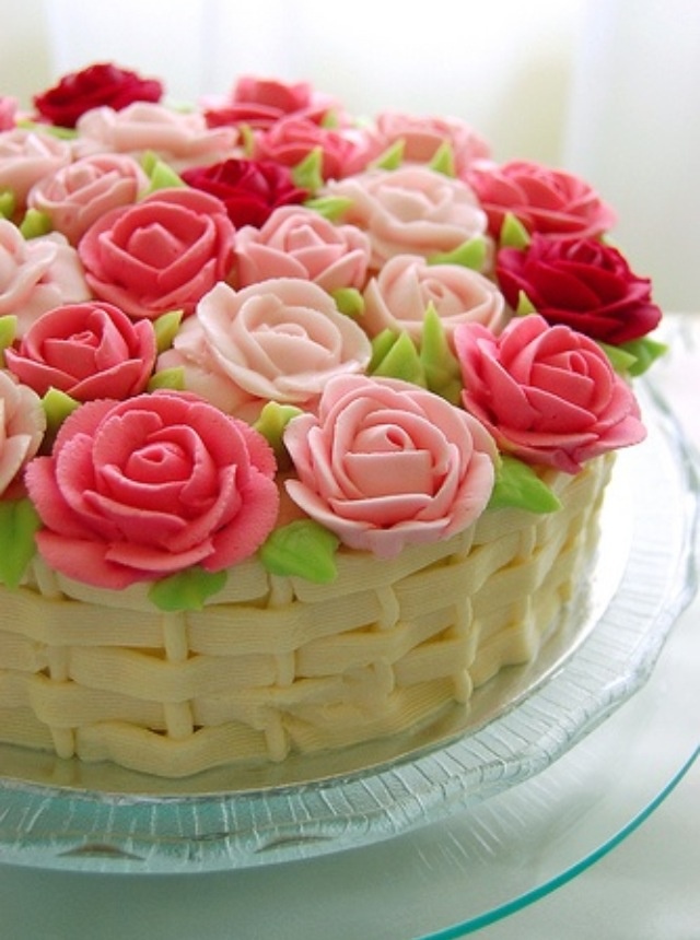 Rose Flower Basket Cake