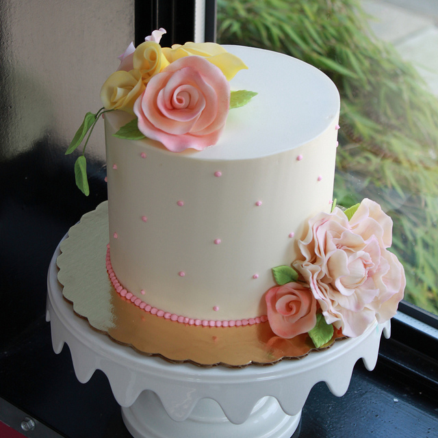 Single Layer Wedding Cake