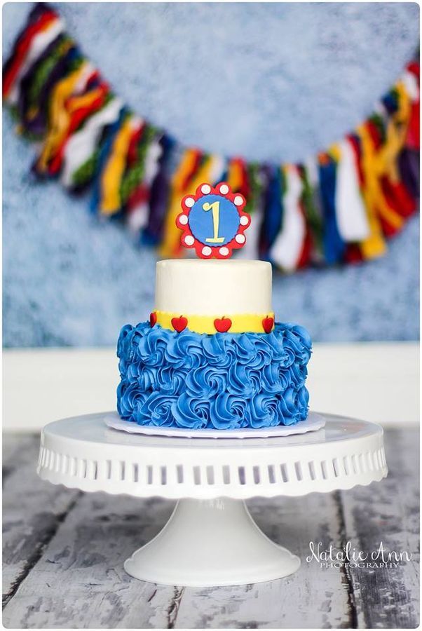 11 Photos of Snowflake Smash Cakes Buttercream