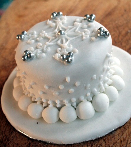 Snowflake Cake