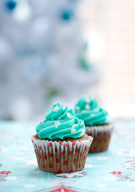 White Cupcake with Chocolate