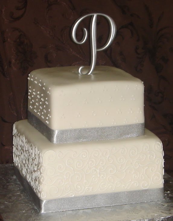 2 Tier Square Fondant Wedding Cakes