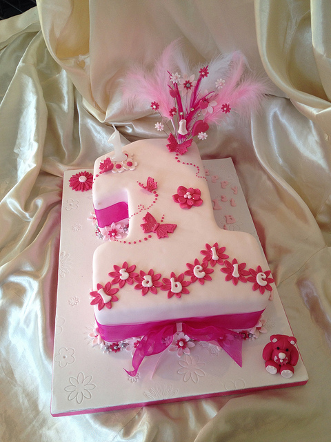 Baby Girls 1st Birthday Cake