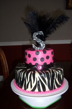 Beautiful Sweet 16 Cake