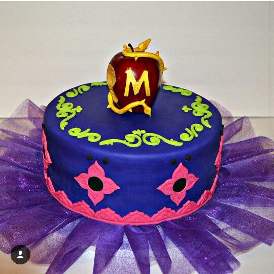 Birthday Cake Disney Descendants