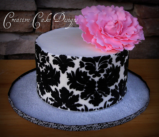 Buttercream Damask Cake