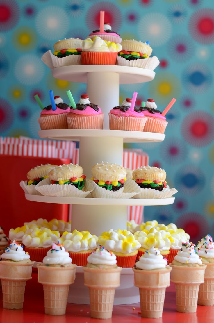 Cupcakes for Carnival Themed Birthday Party