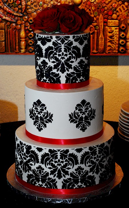 12 Photos of Damask Buttercream Wedding Cakes