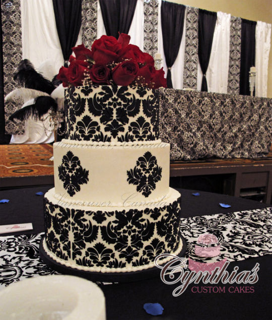 Damask Wedding Cake Buttercream