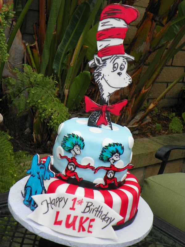 10 Photos of Cakes Dr. Seuss Christmas In California