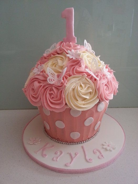 Giant Cupcake Birthday Cake Ideas