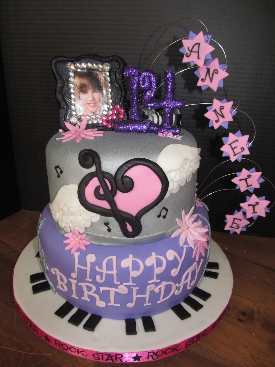 Justin Bieber Birthday Cake