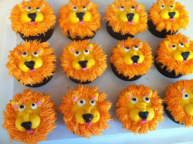 Lion Cupcakes