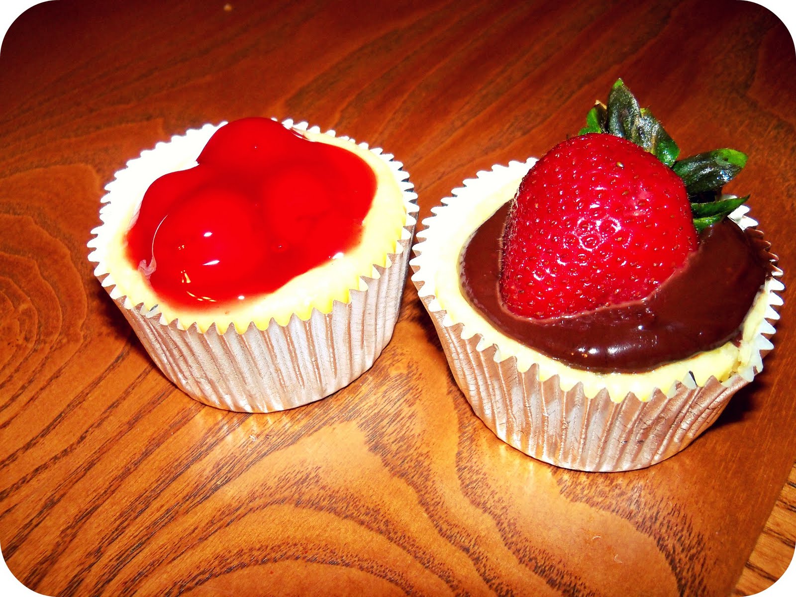 Mini Cheesecakes with Vanilla Wafers