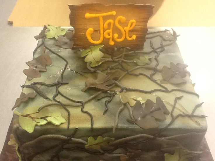 Mossy Oak Camo Fondant Cake