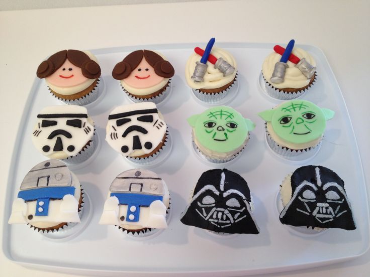 Star Wars Cupcake Cake