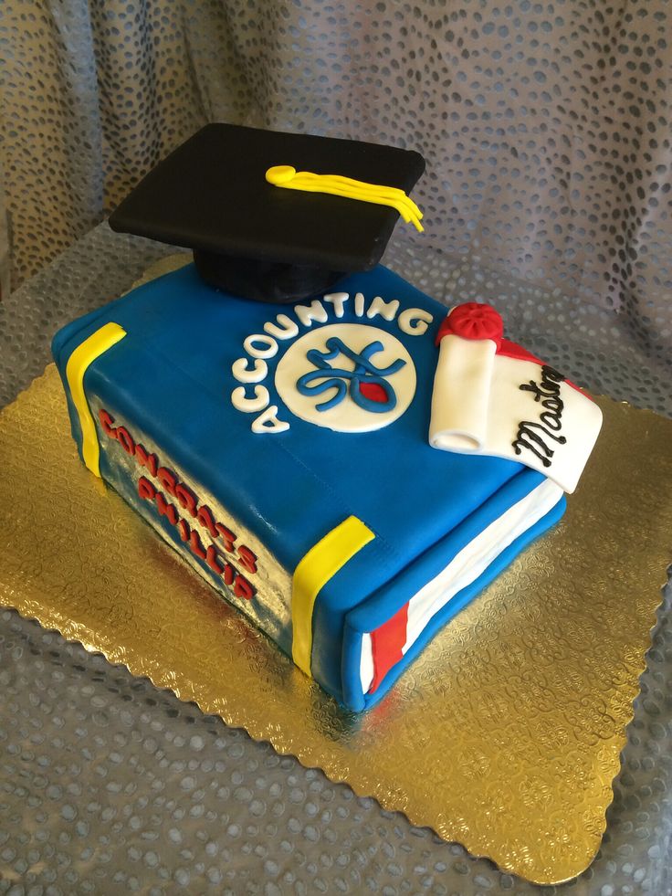 Accountant Graduation Cake