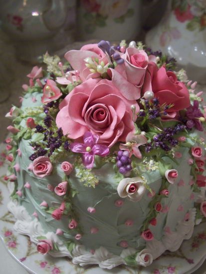 Beautiful Birthday Cake with Roses