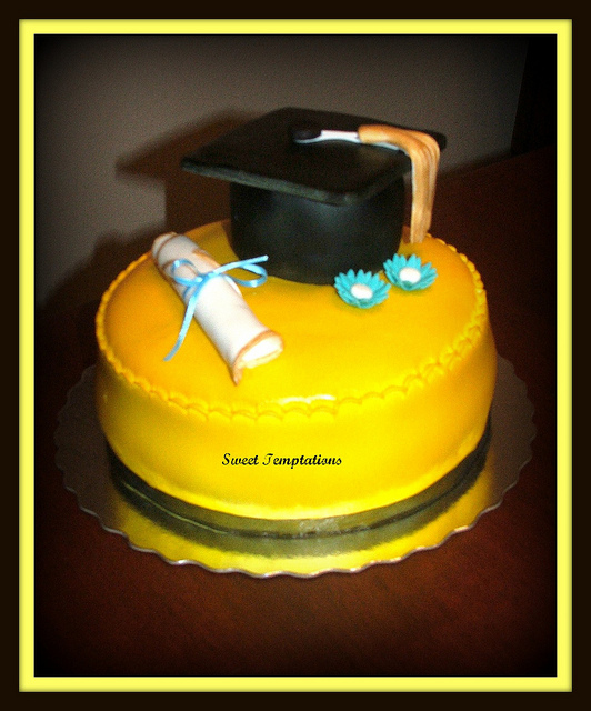 Black and Yellow Graduation Cake