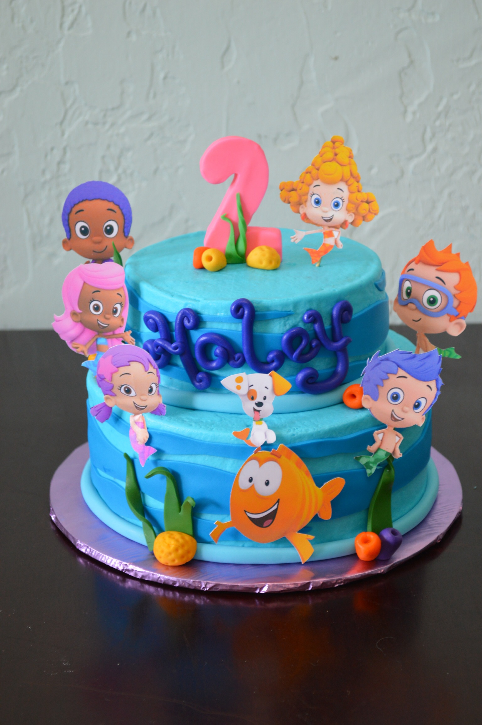 Bubble Guppies Cake