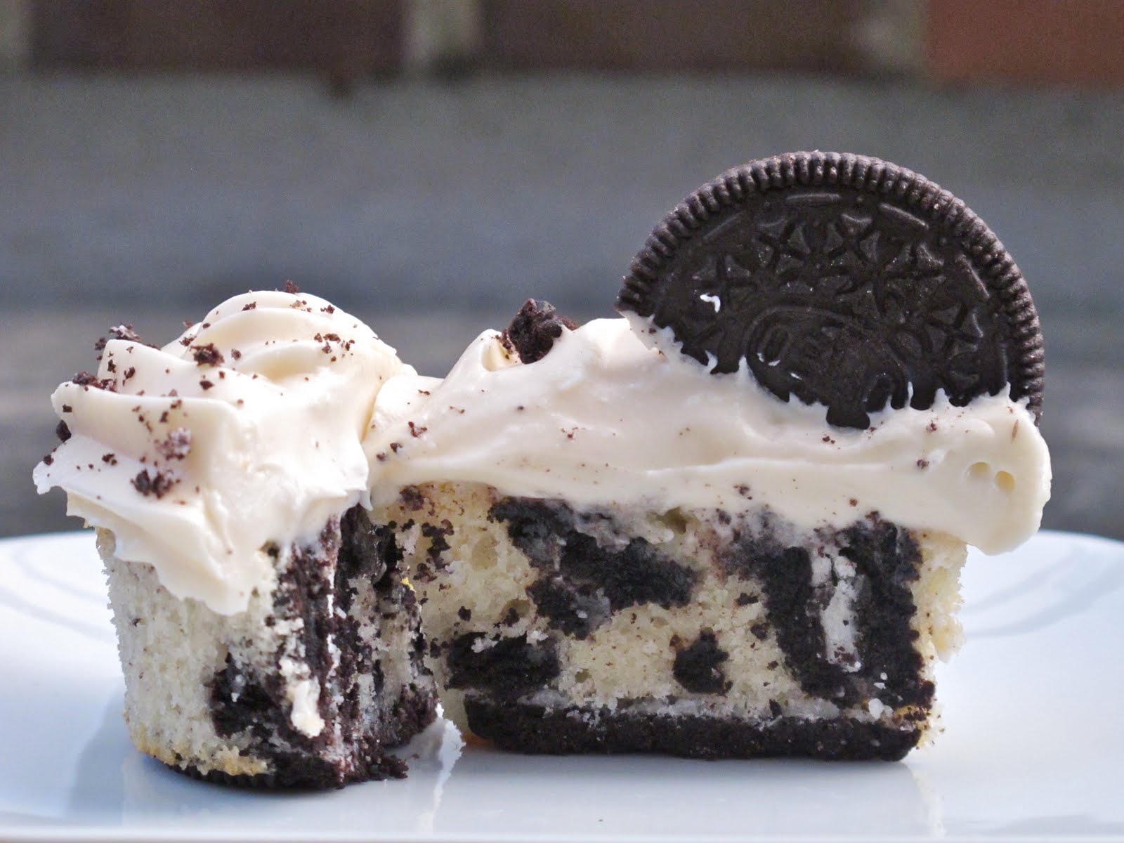 8 Photos of Giant Food Cookies And Cream Cupcakes