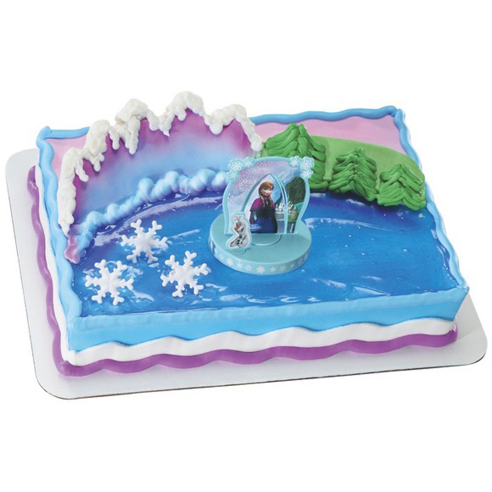 Disney Frozen Cake