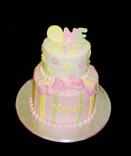 11 Photos of Yellow Pink And Green Birthday Cakes