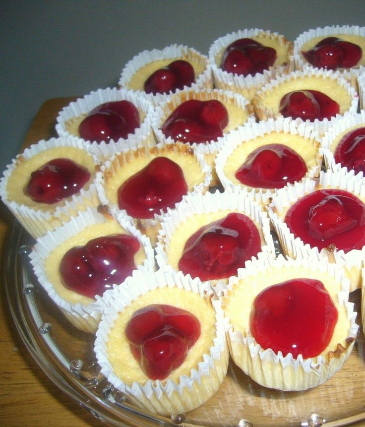 Mini Cherry Cheesecakes with Vanilla Wafers