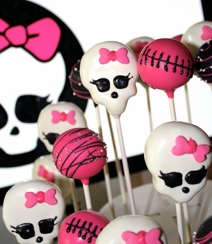 Monster High Cake Pops