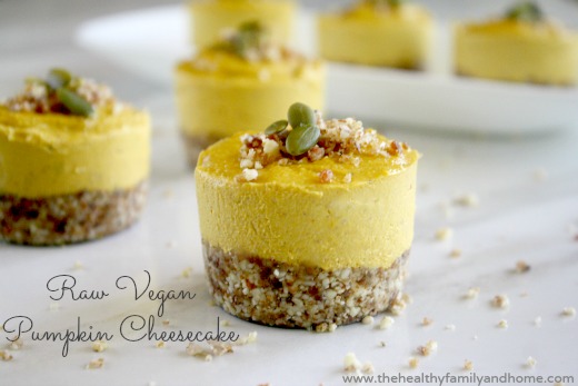 No-Bake Vegan Pumpkin Mini Cheesecakes