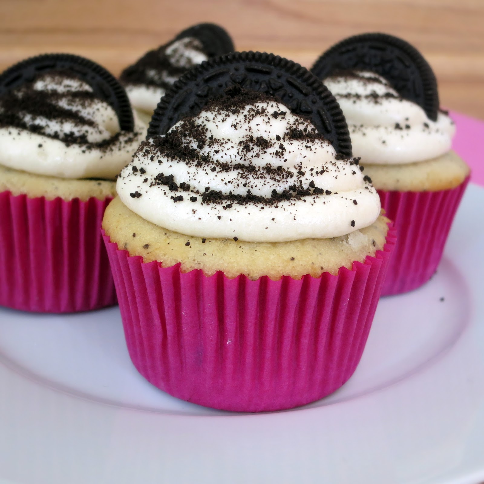 Oreo Cookies and Cream Cupcakes