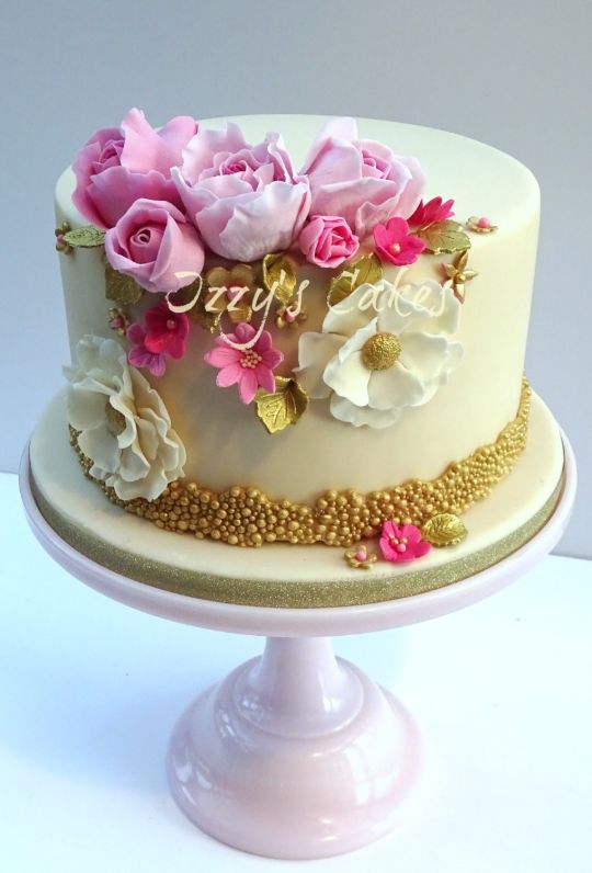 Pink and Gold Elegant Birthday Cakes