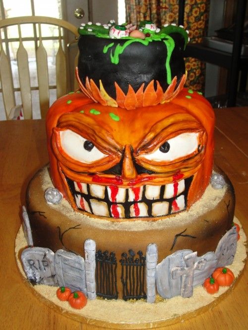 Scary Halloween Birthday Cake