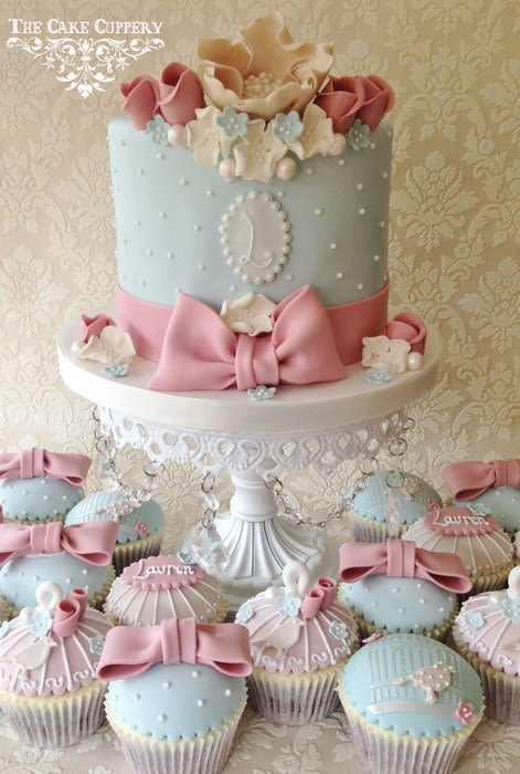 Shabby Chic Cake and Cupcakes