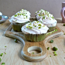 Strawberry Cupcakes with Cream Cheese Frosting