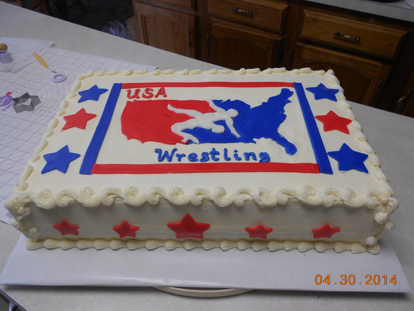 Wrestling Cake Decoration