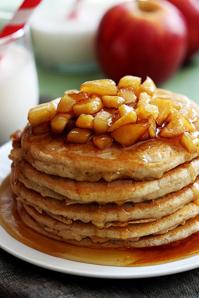 Apple Cinnamon Pancakes