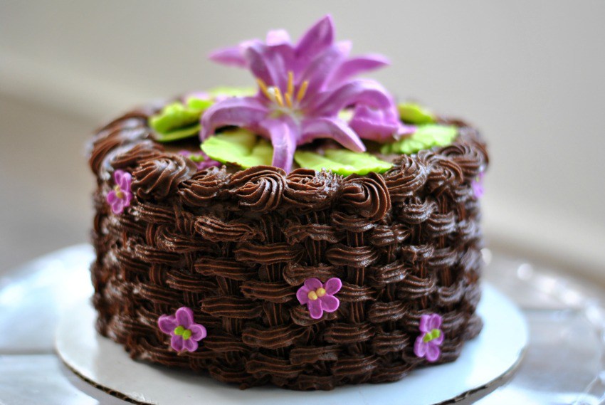 Basketweave Cake Decorating