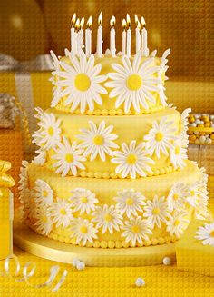 Birthday Cake with Yellow Daisies White