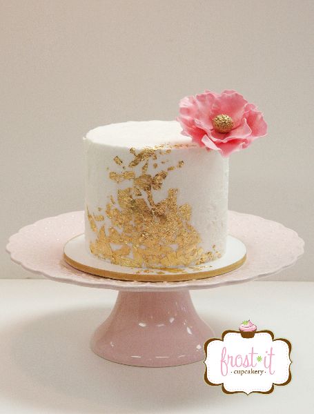 6 Photos of Gold Buttercream Wedding Cakes With Flowers