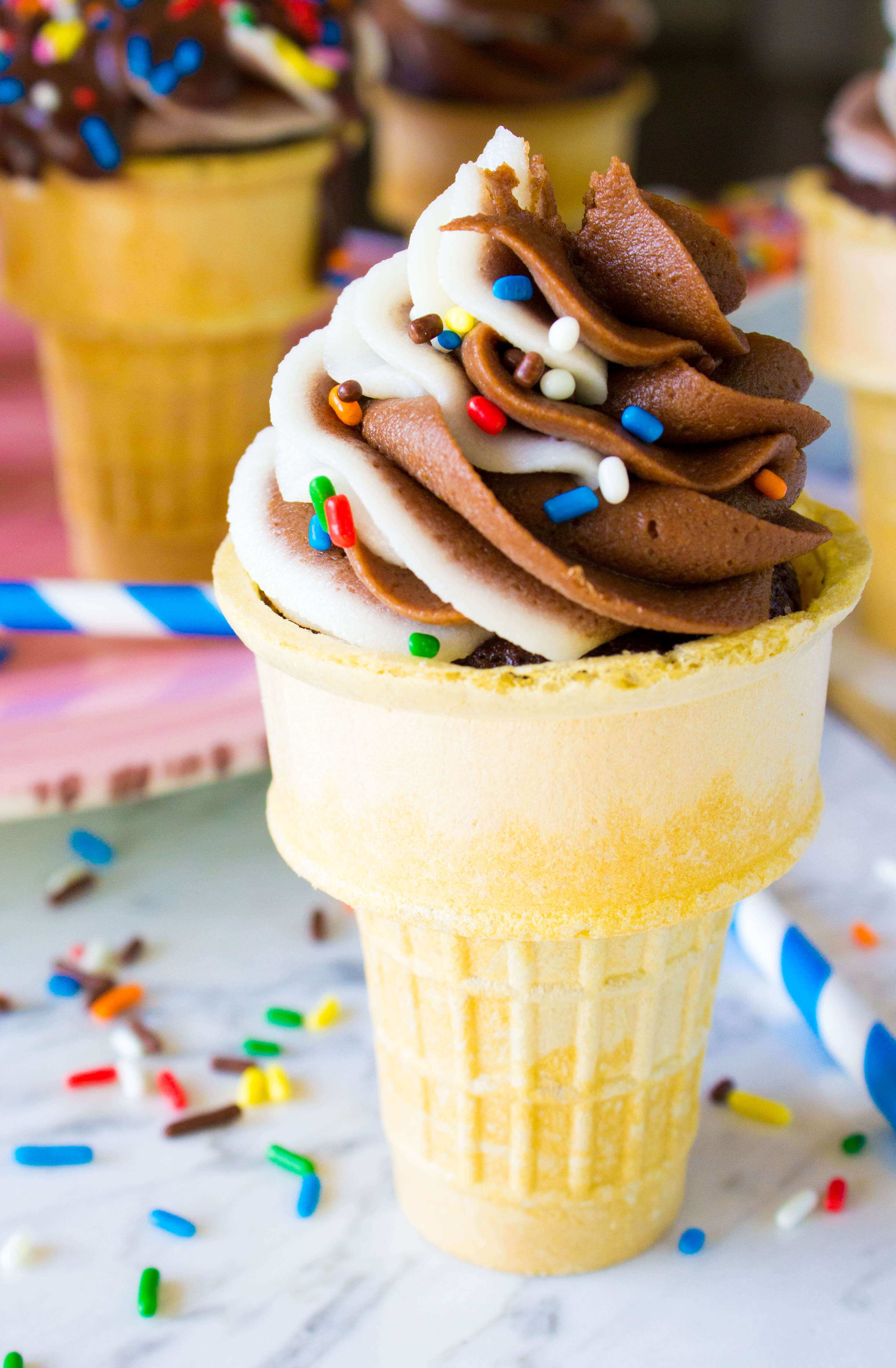 Chocolate Ice Cream Cone Cupcakes